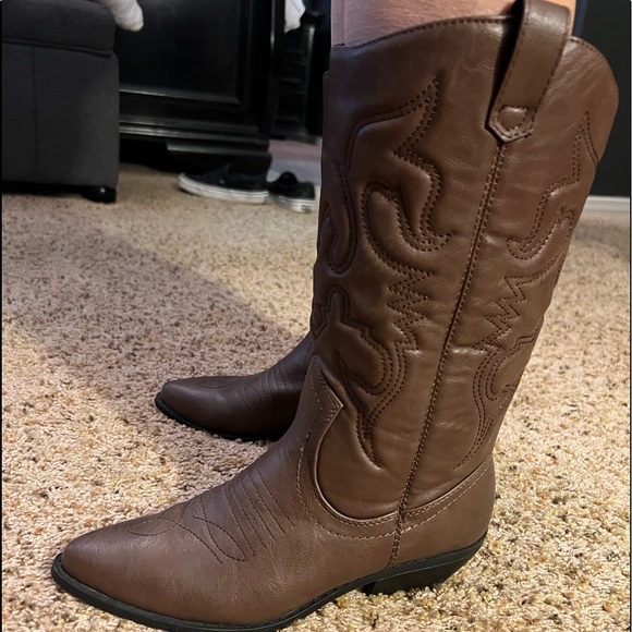 Womens Stylish Comfortable Closed Toe Cowgirl Mid Calf Boots - Picture 7 of 7